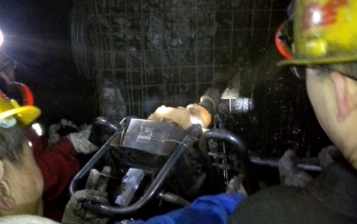 內(nèi)蒙風(fēng)動(dòng)探水鉆機(jī)，伊東煤礦認(rèn)定石家莊巨匠